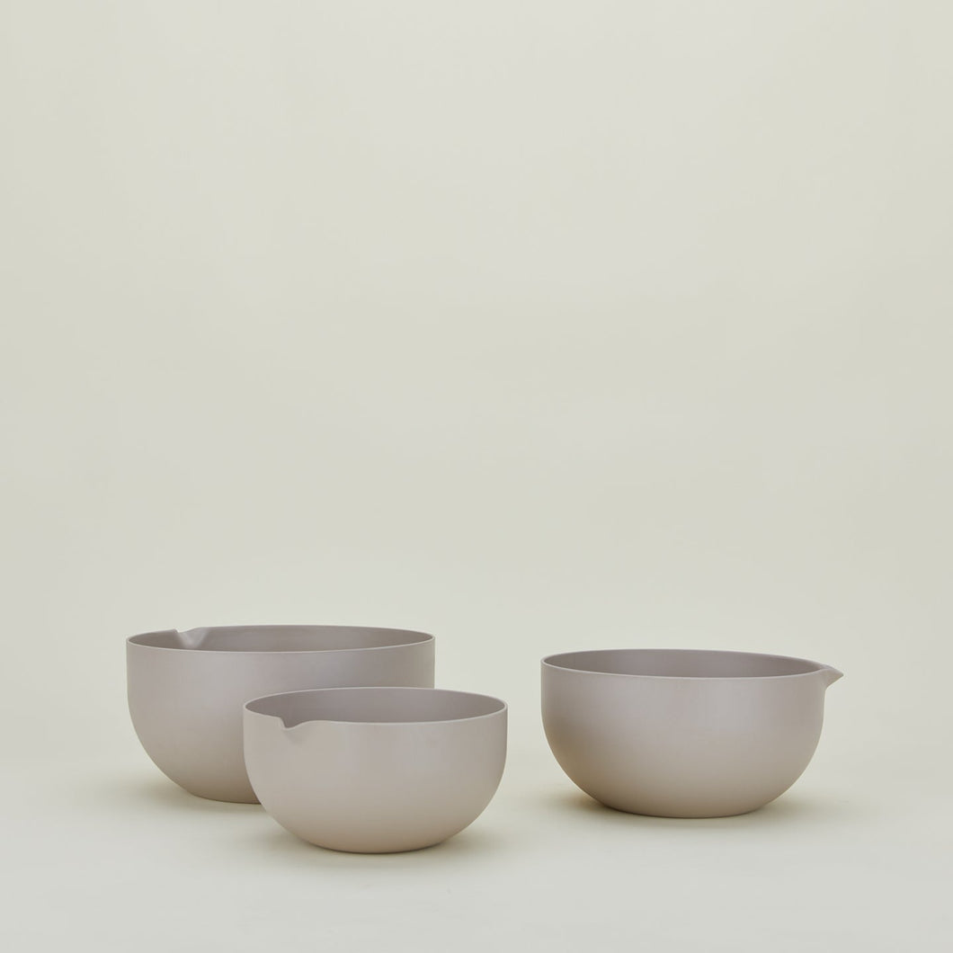 Essential Mixing Bowls, Set of 3 Mixing & Measuring Hawkins New York Light Grey 