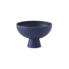 Load image into Gallery viewer, Raawii Strøm Bowl Serving Bowls MoMA Blue Small 
