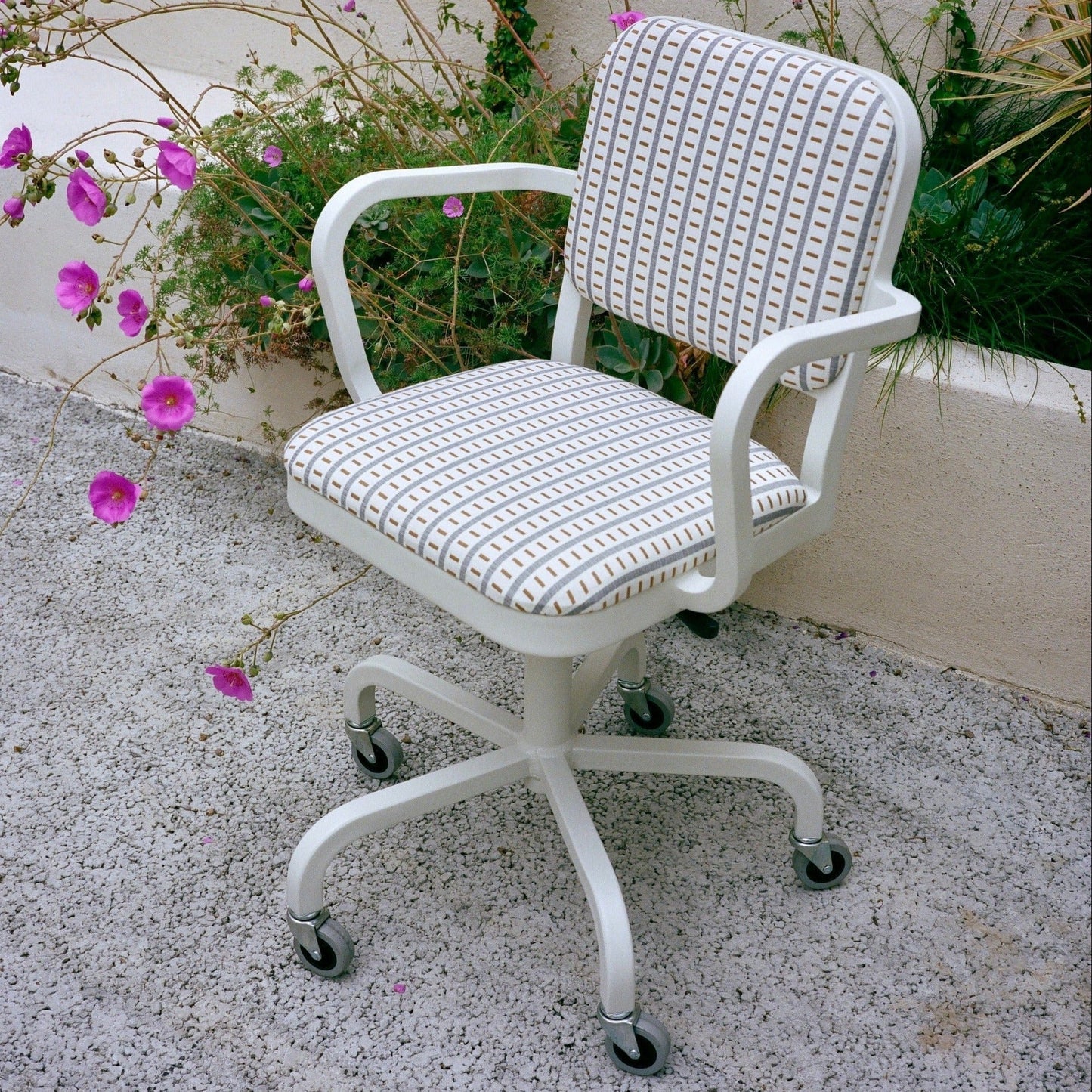 White Officer Chair with Cream Mexidot - Afternoon Light Exclusive OFFICE CHAIRS Emeco