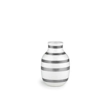 Load image into Gallery viewer, Omaggio Vase Kähler Silver 4.9&quot;h x 3.1&quot;dia 
