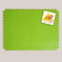 Load image into Gallery viewer, Limonada Oilcloth Placemat Placemats Atelier Saucier 
