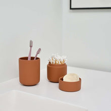 Load image into Gallery viewer, Ume Toothbrush Mug Bathroom Accessories Zone Denmark 
