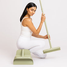 Load image into Gallery viewer, Dotti Best Broom &amp; Dustpan | Sage Dotti 
