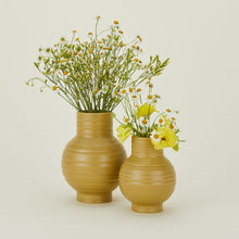 Load image into Gallery viewer, Essential Ceramic Vase Vases Hawkins New York 
