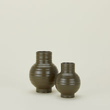 Load image into Gallery viewer, Essential Ceramic Vase Vases Hawkins New York 
