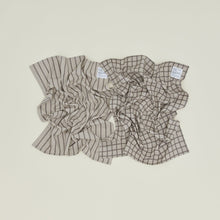 Load image into Gallery viewer, Essential Yarn Dyed Dish Towel, Set of 2 Dish Towels Hawkins New York Light Grey/Dark Grey 
