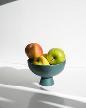 Load image into Gallery viewer, Strøm Bowl Serving Bowls raawii 
