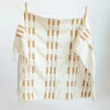 Load image into Gallery viewer, Soho Hand Towel - Beige Towels Powered by People 
