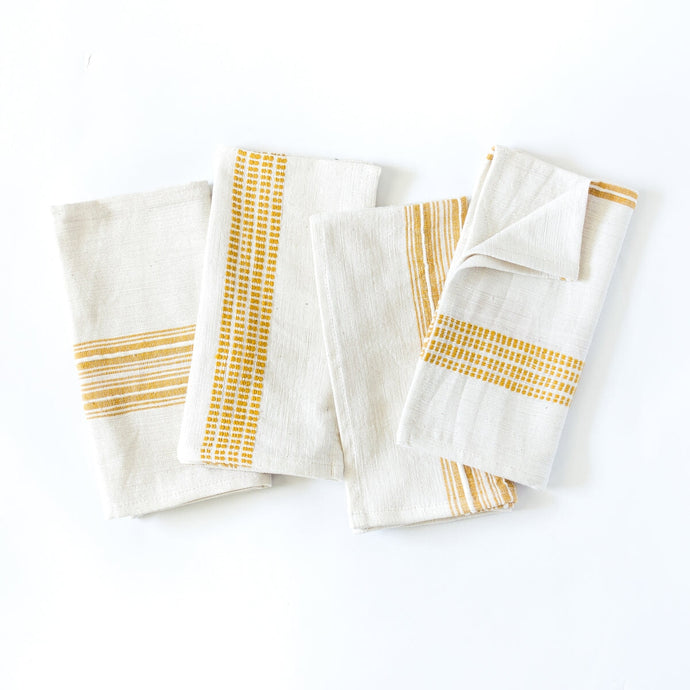 Aden Napkins, Natural / Gold - set of 4 Napkins + Rings Powered by People 