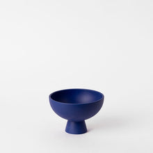 Load image into Gallery viewer, Strøm Bowl Serving Bowls raawii 
