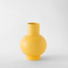 Load image into Gallery viewer, Strøm Vase Vases raawii Freesia Yellow Large 
