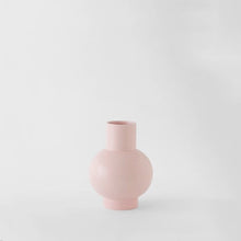 Load image into Gallery viewer, Strøm Vase Vases raawii Coral Blush Small 
