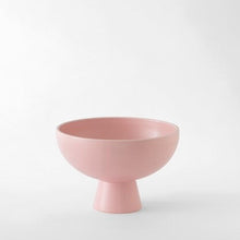 Load image into Gallery viewer, Strøm Bowl Serving Bowls raawii 
