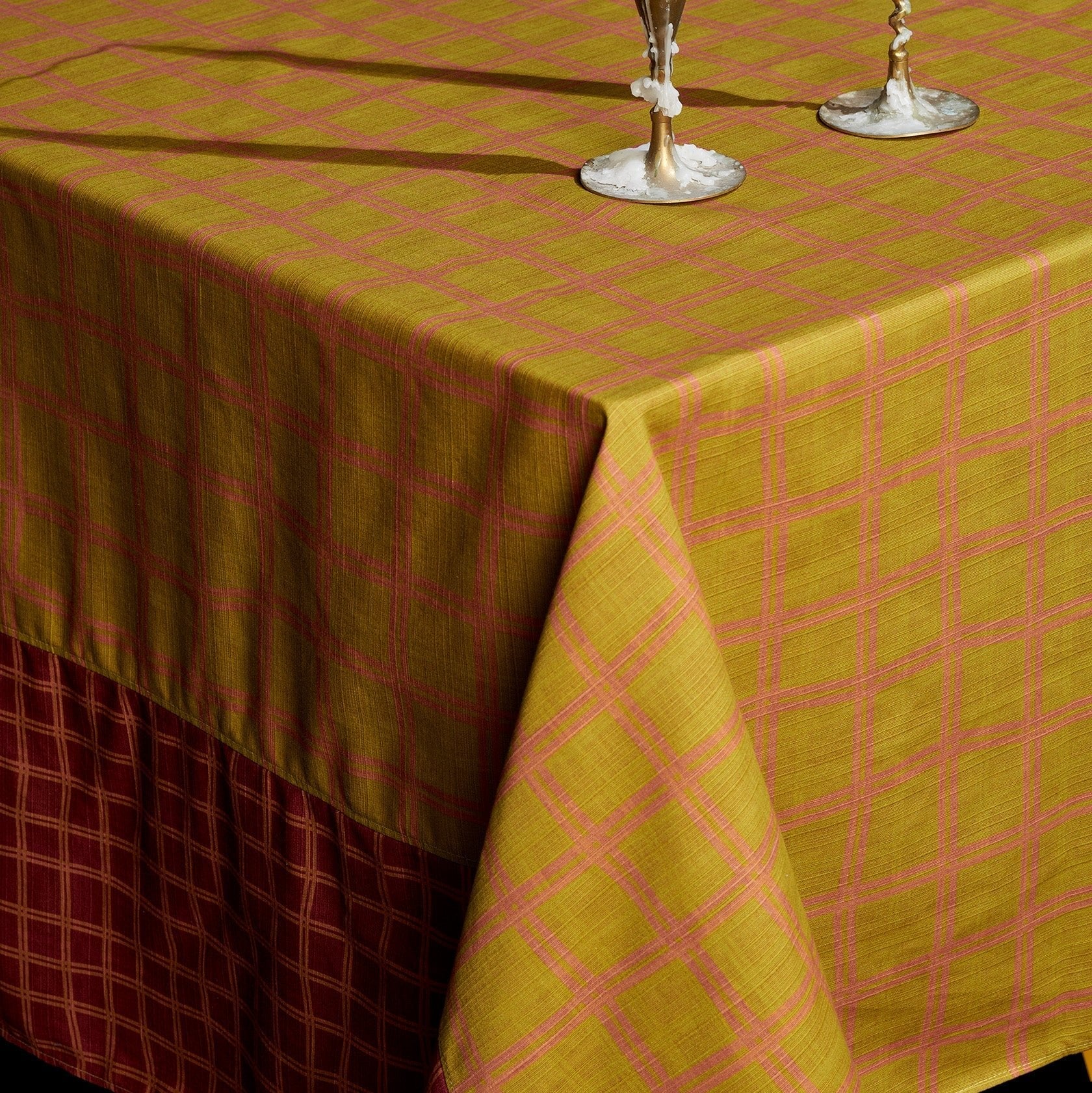 Tablecloth, Reversible Grid Tablecloths Tortuga Forma 