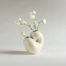 Load image into Gallery viewer, Vita Vessel Vases Dust + Form 
