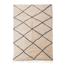 Load image into Gallery viewer, M&#39;rirt&#39;s Classic Trellis Hand-Knot Area Rugs Salam Hello 
