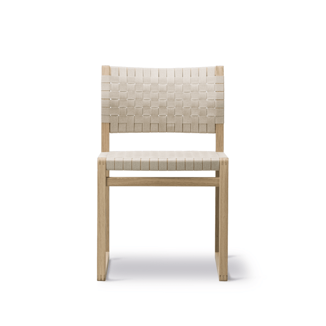 BM61 Chair with Linen Webbing Dining Side Chairs Fredericia 