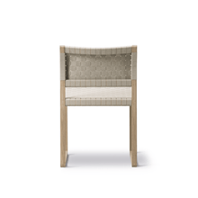 Load image into Gallery viewer, BM61 Chair with Linen Webbing Dining Side Chairs Fredericia 
