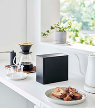 Load image into Gallery viewer, Vacuum-Sealing Coffee Storage Food Storage Yamazaki Home 
