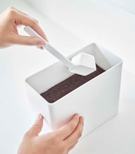 Load image into Gallery viewer, Vacuum-Sealing Coffee Storage Food Storage Yamazaki Home 
