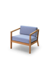 Load image into Gallery viewer, Virkelyst Chair OUTDOOR FURNITURE Skagerak Sea Blue Stripe 

