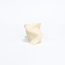 Load image into Gallery viewer, Open Lotus Vase VASES Homa Studios 
