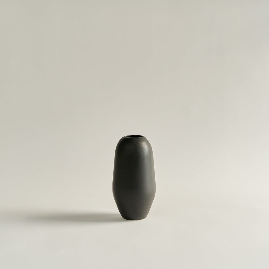 Heir Vessel Vases Dust + Form Matte Charcoal 