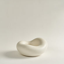 Load image into Gallery viewer, Unda Form Sculpture &amp; Decortive Art Dust + Form Satin Ivory 
