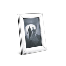 Load image into Gallery viewer, Picture Frames Modern PICTURE FRAMES Georg Jensen 4&quot; x 6&quot; 

