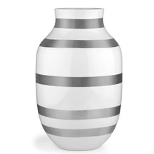 Load image into Gallery viewer, Omaggio Vase Kähler Silver 12.2&quot;h x 7.5&quot;dia 
