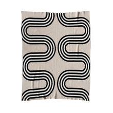 Load image into Gallery viewer, 78th Street - Black / Linen Patterned Throw Happy Habitat 
