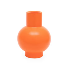 Load image into Gallery viewer, Raawii Strøm Vase Vases MoMA Vibrant Orange Large 
