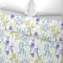 Load image into Gallery viewer, Dunham Duvet Cover SHEETS, DUVET COVERS, &amp; PILLOWCASES AphroChic Queen White 
