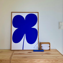 Load image into Gallery viewer, Silkscreen Flower Blue Kroki 
