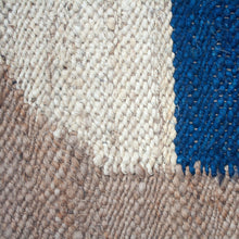 Load image into Gallery viewer, MARGEAUX BLUE + WHITE CIRCLE JUTE RUG Rug Leah Singh 
