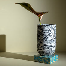 Load image into Gallery viewer, Swirl Vase VASES Tom Dixon 
