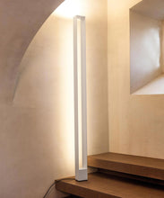 Load image into Gallery viewer, Tru Floor Lamp Floor Lamps Nemo Lighting 
