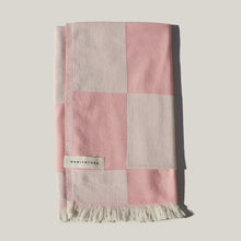 Load image into Gallery viewer, PINK Beach Towels Manifatura 

