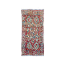 Load image into Gallery viewer, Moroccan Boujad Rug Area Rugs Le Foundouk 
