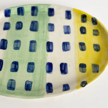 Load image into Gallery viewer, Grid Oval Plate plates Alice Cheng 
