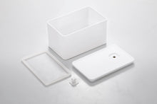 Load image into Gallery viewer, Vacuum-Sealing Butter Dish - Polypropylene FOOD STORAGE Yamazaki Home 
